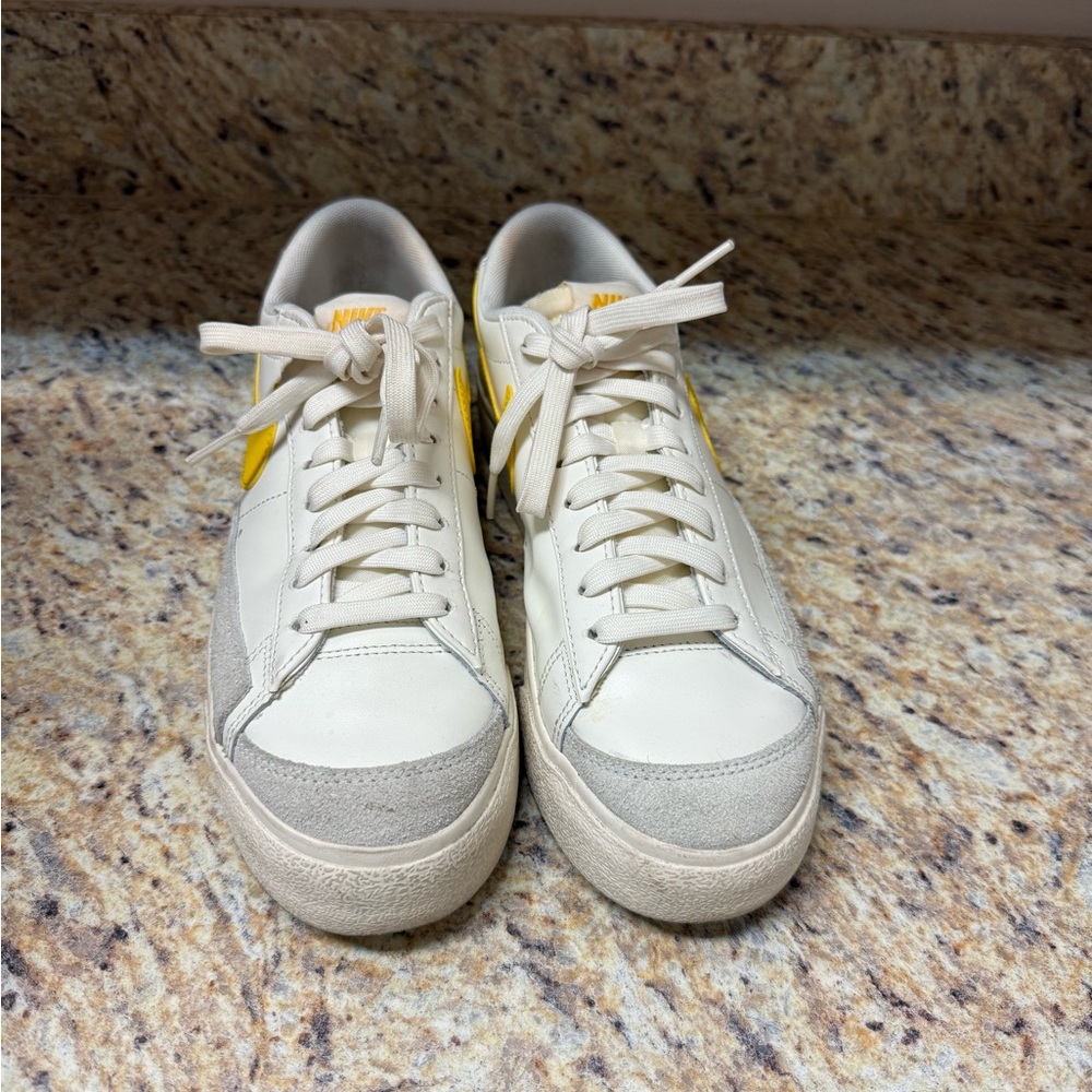 Nike Cream and Yellow Casual Sneakers